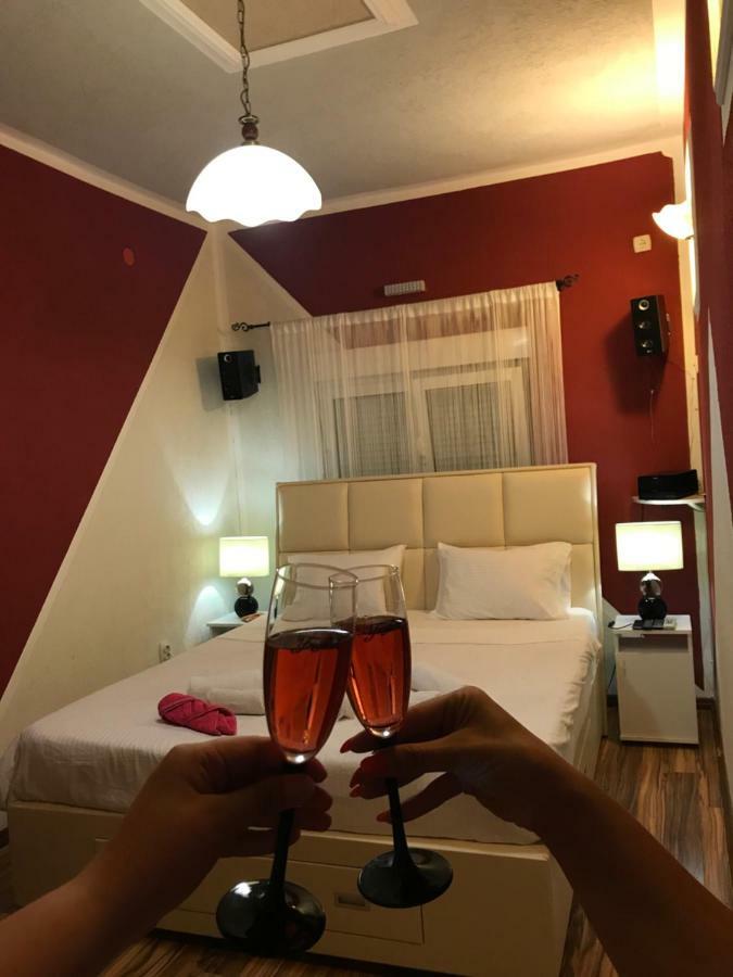 Apartments Ljiljanic Budva Eksteriør billede